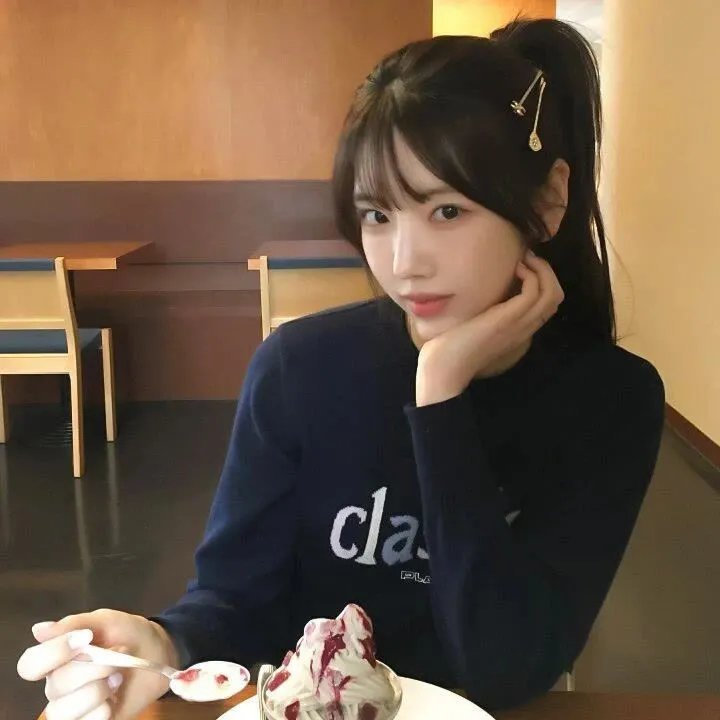 新娘向后跑